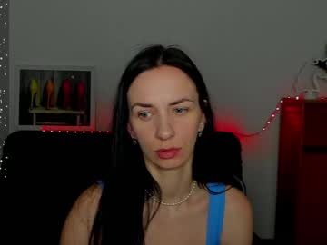 annakillian_kiss