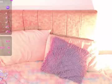 angelaa_elliss